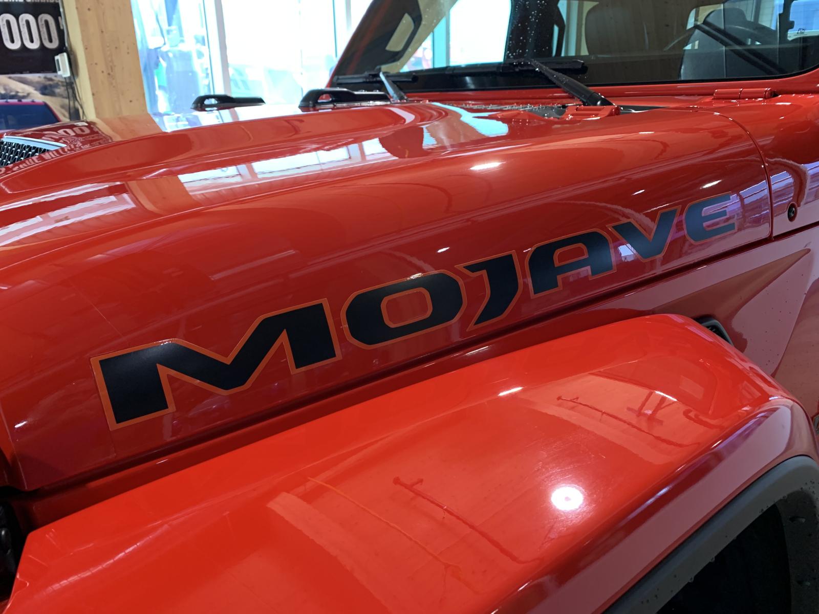 Jeep Gladiator Mojave 2023 — photo 8