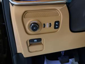 Miniature 13 Jeep Grand Wagoneer L Series III 2023