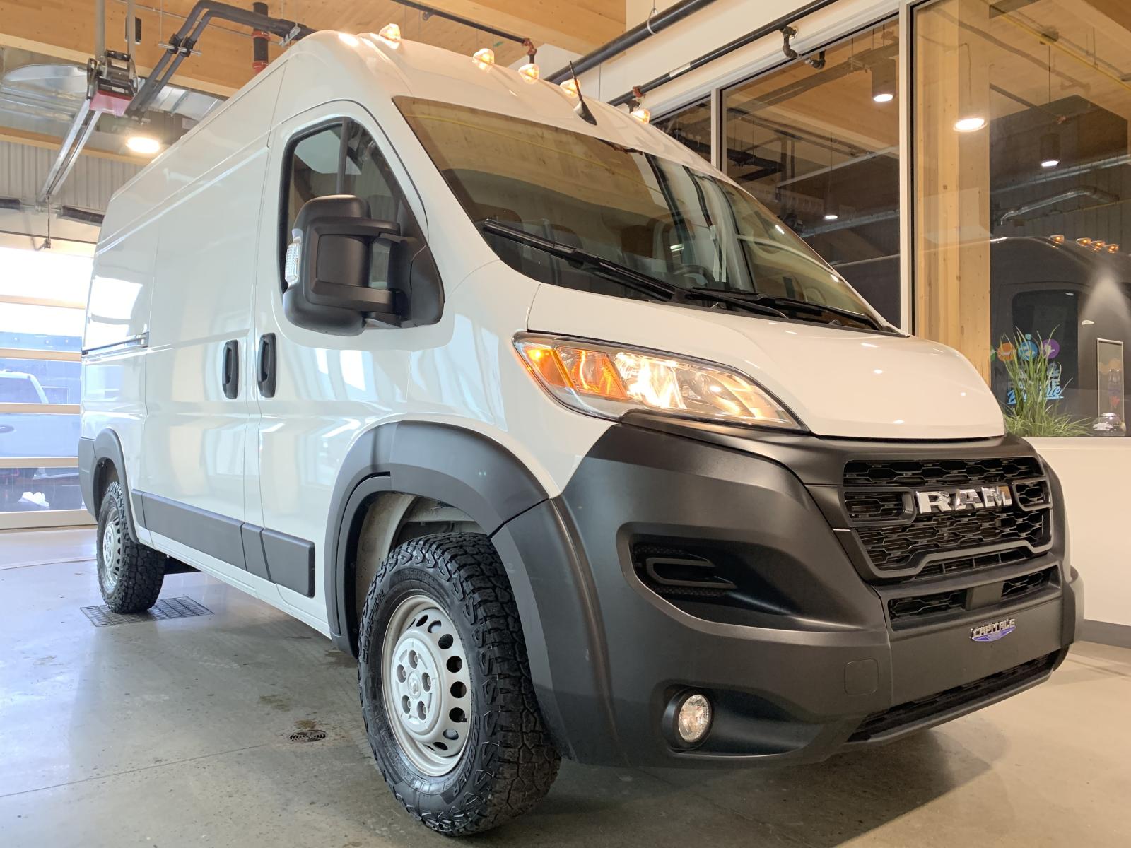 RAM Promaster 2500 High SLT+ HR 2025 — photo 5
