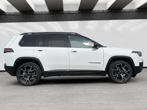 Miniature 5 Jeep Cherokee Overland 2026