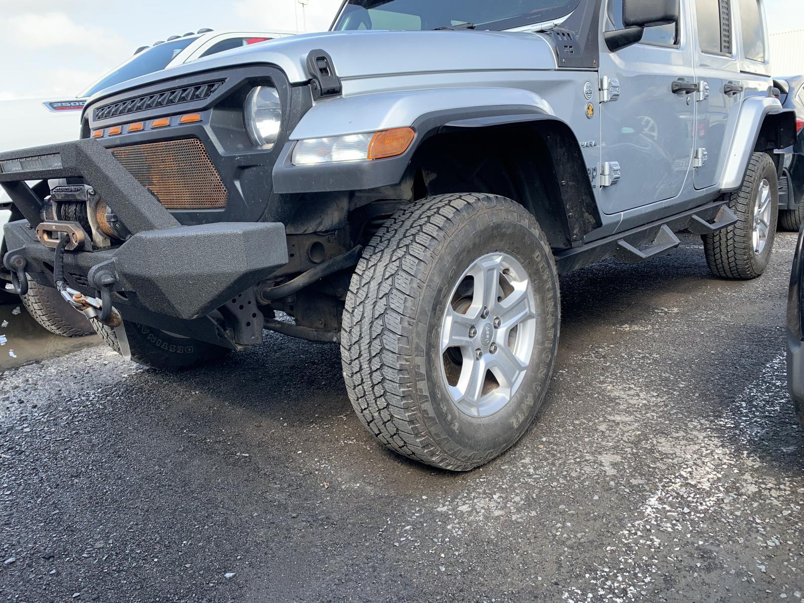 Jeep Wrangler Sahara 2023