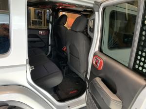 Miniature 10 Jeep Wrangler Sahara 2023