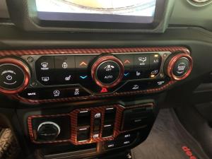 Miniature 18 Jeep Wrangler Sahara 2023