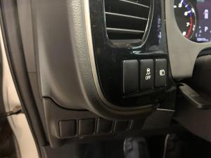 Thumbnail 23 Mitsubishi Outlander ES 2020