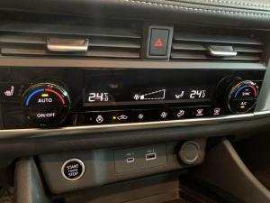 Miniature 18 Nissan Rogue S 2023