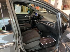 Thumbnail 9 Chrysler Pacifica Hybrid Touring 2020