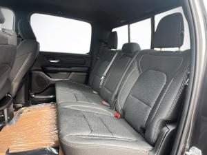Miniature 9 RAM 1500 Warlock 2026
