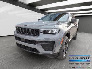 2027 Jeep Grand Cherokee Laredo Altitude - Image 1