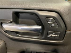 Miniature 30 GMC Sierra K1500 AT4 2019
