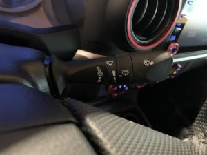 Thumbnail 32 Toyota Tacoma SR5 2022