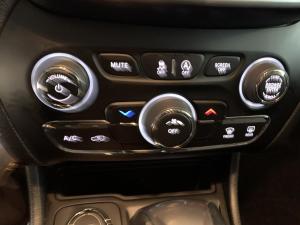 Thumbnail 22 Jeep Cherokee North 2022
