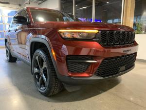 Miniature 6 Jeep Grand Cherokee Laredo Altitude 2023