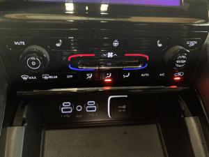 Miniature 19 Jeep Grand Cherokee Laredo Altitude 2023