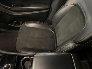 Miniature 30 Jeep Grand Cherokee Laredo Altitude 2023
