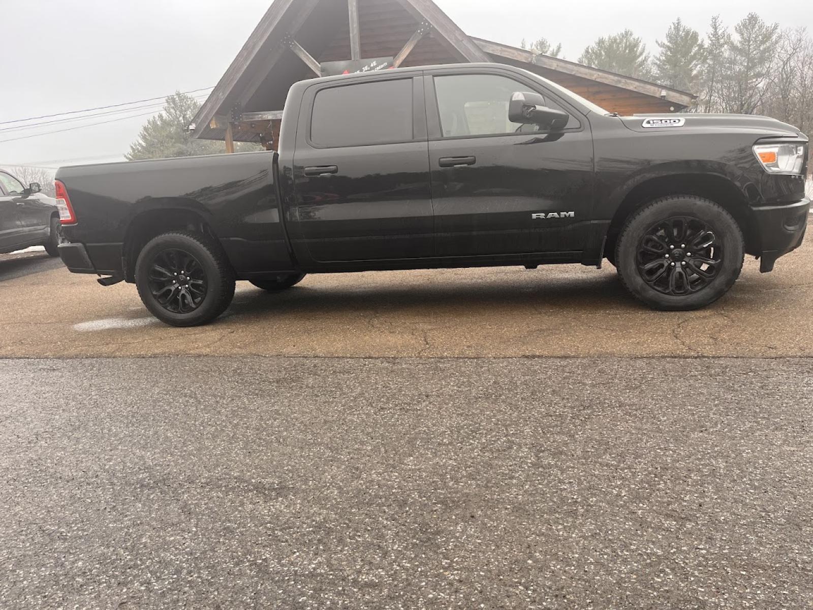 RAM 1500 Tradesman 2022 — photo 8