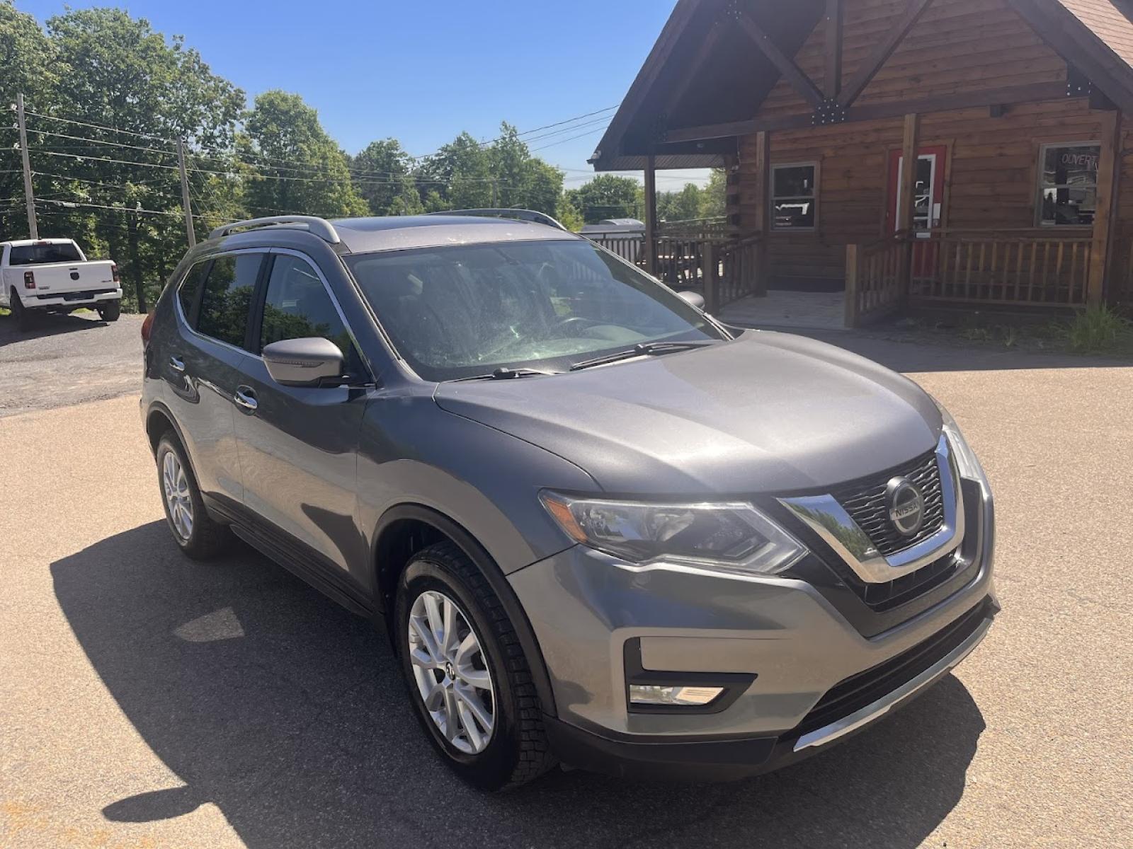 Nissan Rogue SV 2018 — photo 4