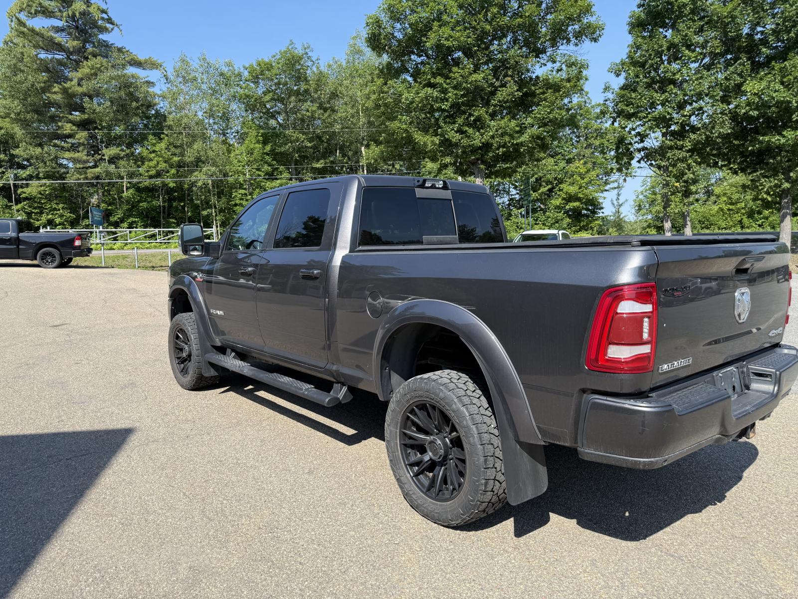 RAM 2500 Laramie 2023 — photo 4