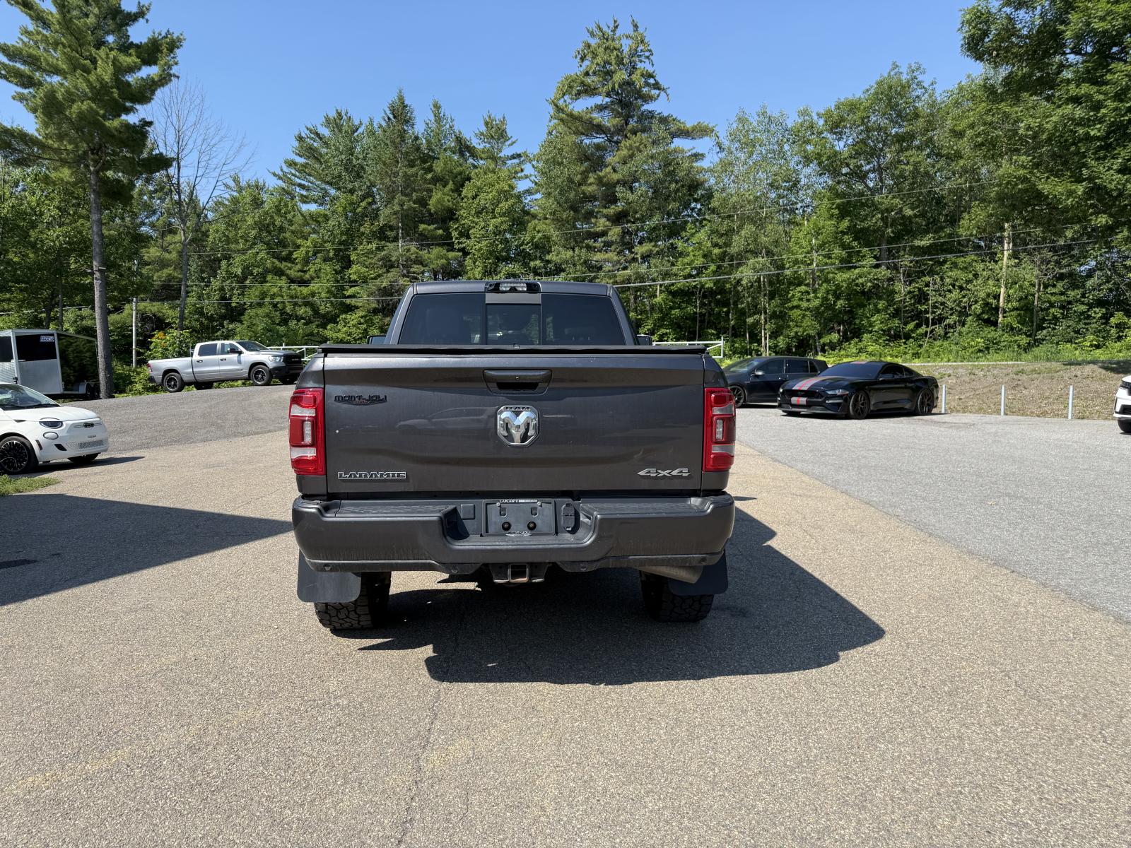 RAM 2500 Laramie 2023 — photo 8