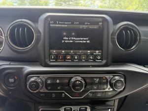 Miniature 13 Jeep Gladiator Overland 2021