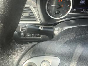 Miniature 14 Nissan Sentra SV 2019