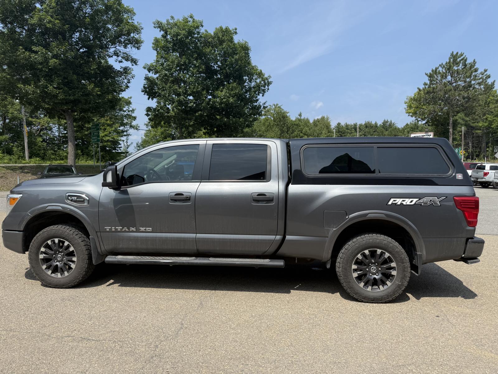 Nissan Titan XD PRO-4X Luxury 2018 — photo 4