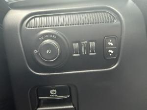Thumbnail 11 Jeep Grand Wagoneer Series II Obsidian 2023
