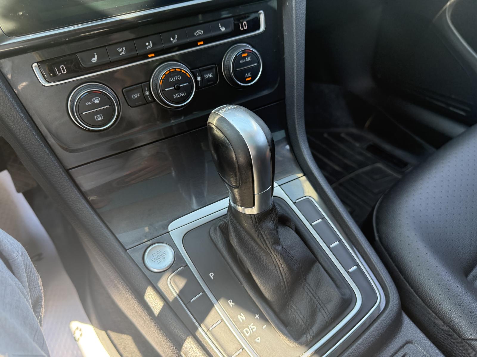 Volkswagen Golf Sportwagen Comfortline 2019 — photo 7