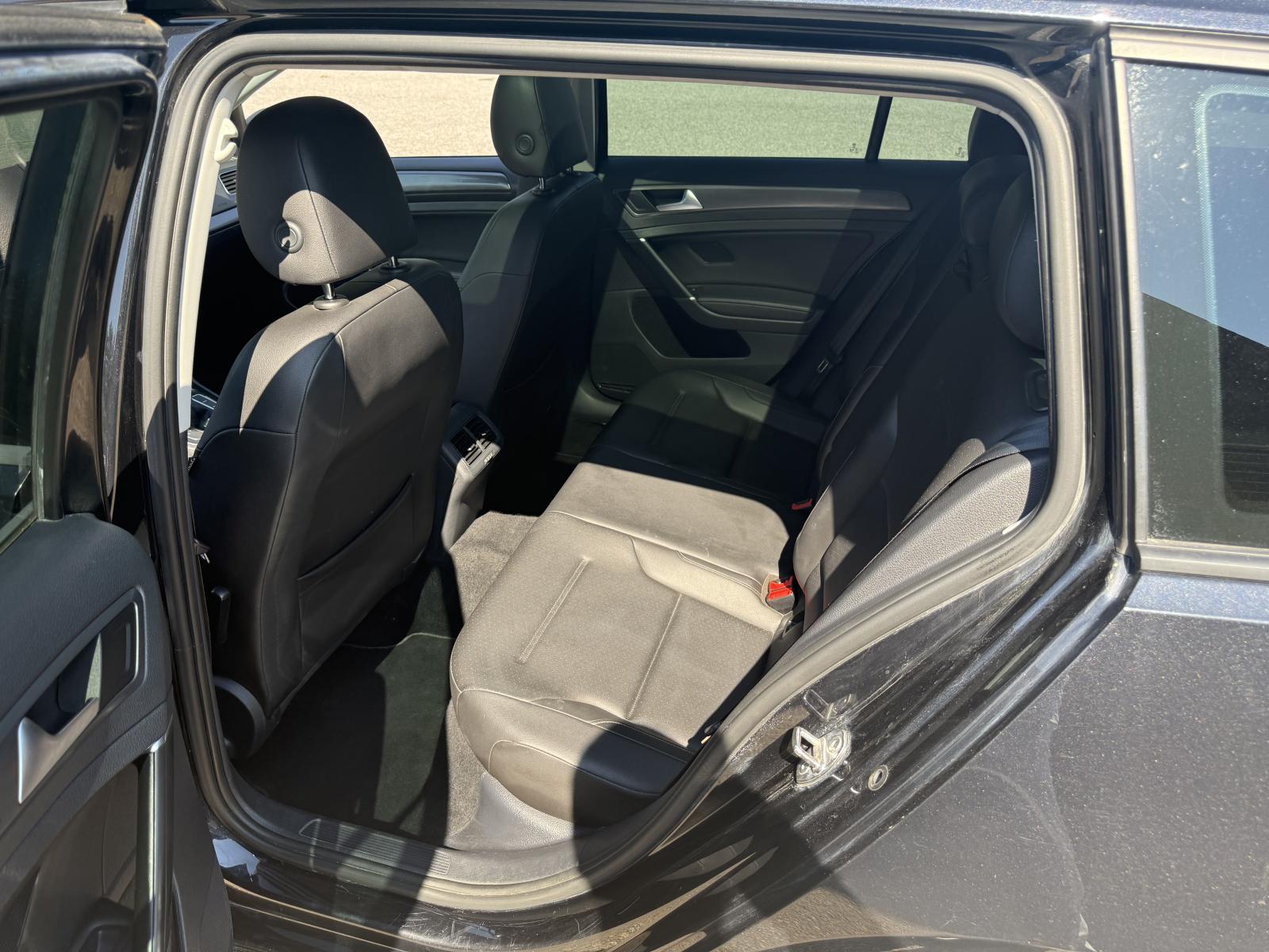Volkswagen Golf Sportwagen Comfortline 2019 — photo 8