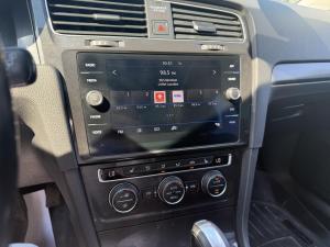 Miniature 6 Volkswagen Golf Sportwagen Comfortline 2019