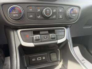 Thumbnail 12 GMC Terrain SLE 2023