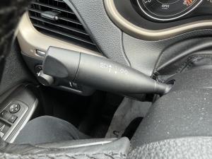 Miniature 9 Jeep Cherokee Sport 2015