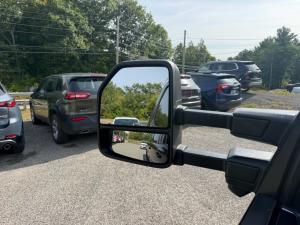 Miniature 8 Ford F250 Super Duty XLT 2024