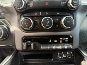 Miniature 18 RAM 1500 Big Horn 2020