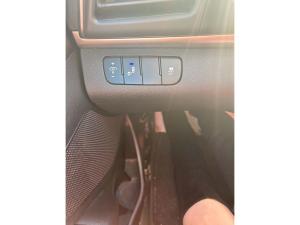 Miniature 13 Hyundai Elantra Essential 2019