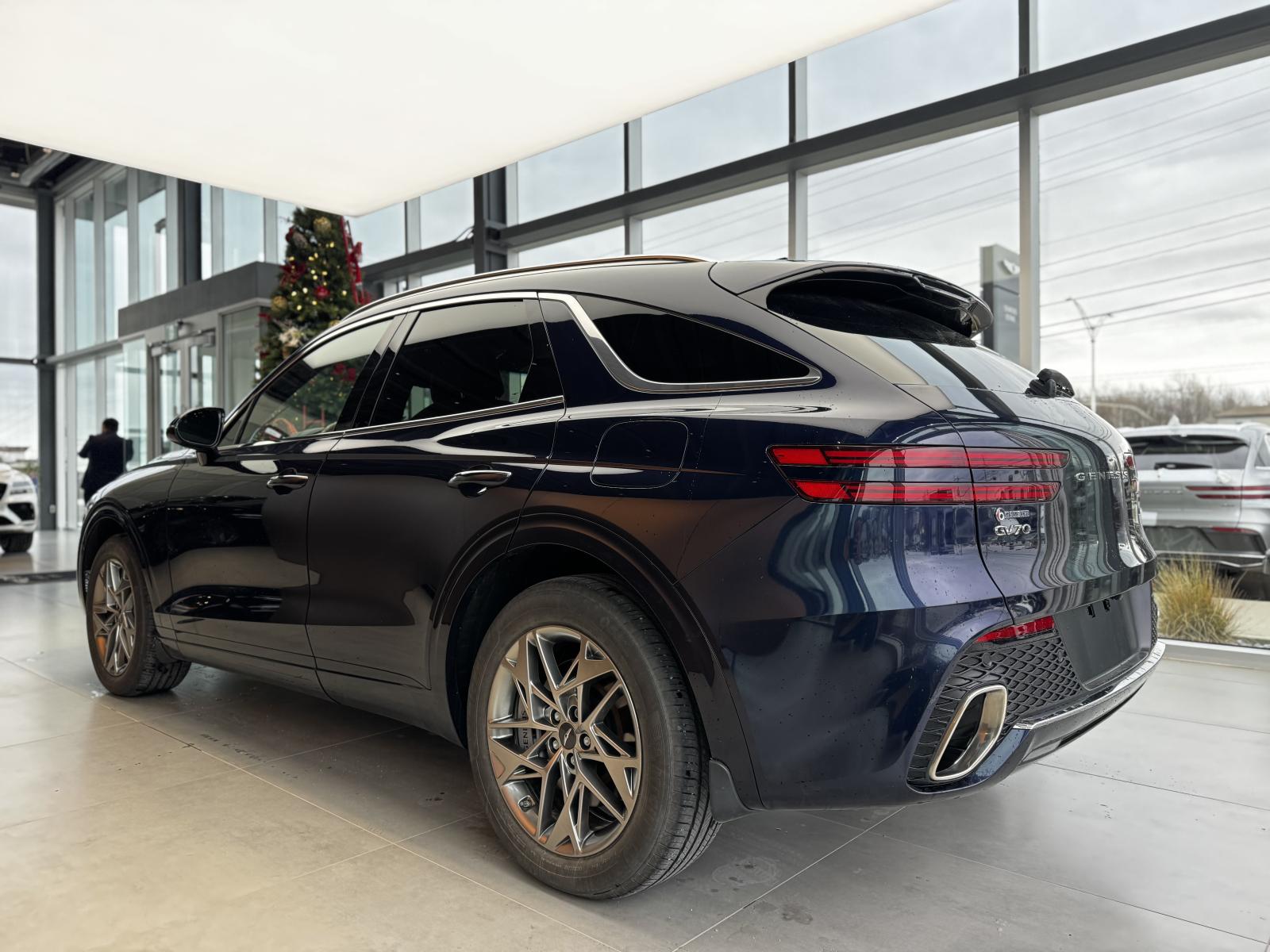 Image 6 Genesis GV70 Advanced 2.5T 2025