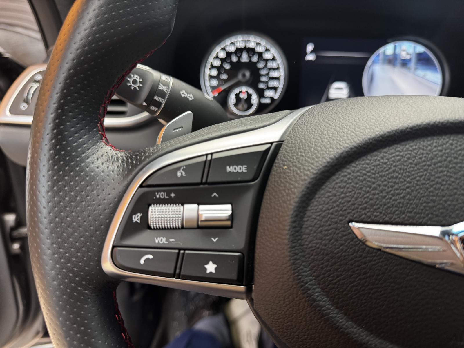 Image 17 Genesis G70 3.3T Sport 2023