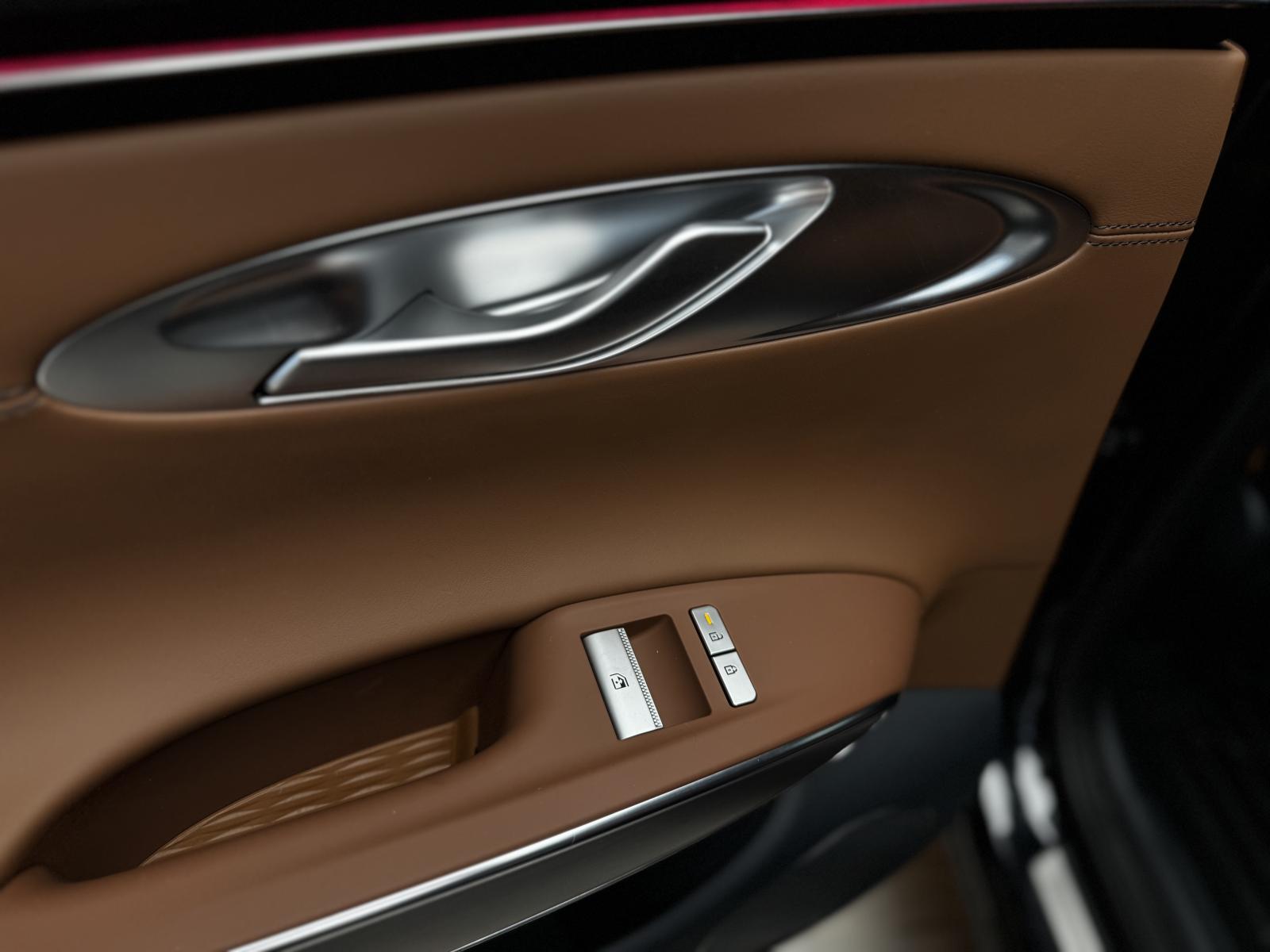 Image 9 Genesis GV70 Advanced Tech 2.5T 2026