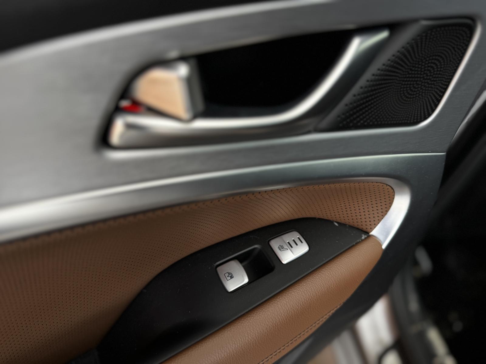 Image 10 Genesis G70 Elite 2.0T 2021