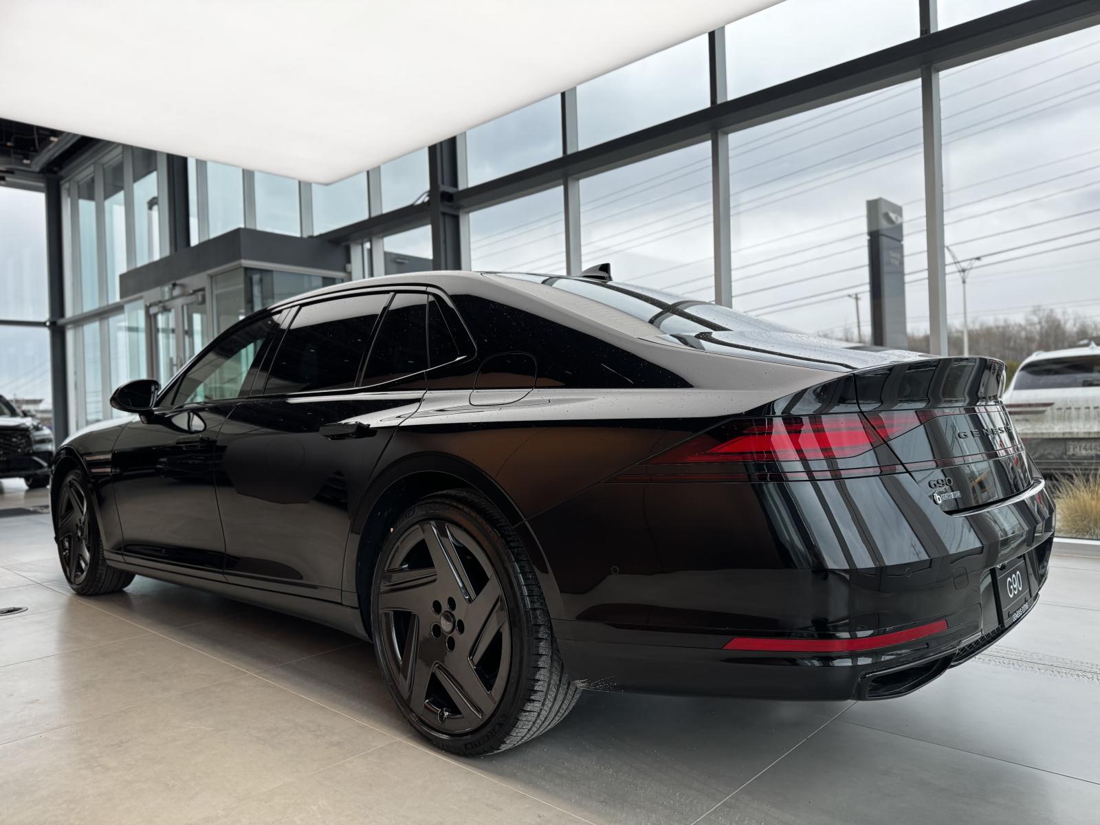 Genesis G90 e-SC Prestige Black 2026 — photo 6