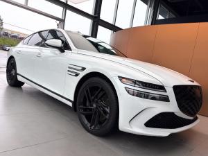 Miniature 5 Genesis G80 Prestige Black 3.5T 2026