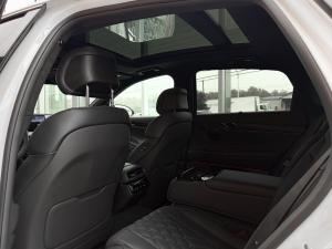 Miniature 17 Genesis G80 Prestige Black 3.5T 2026
