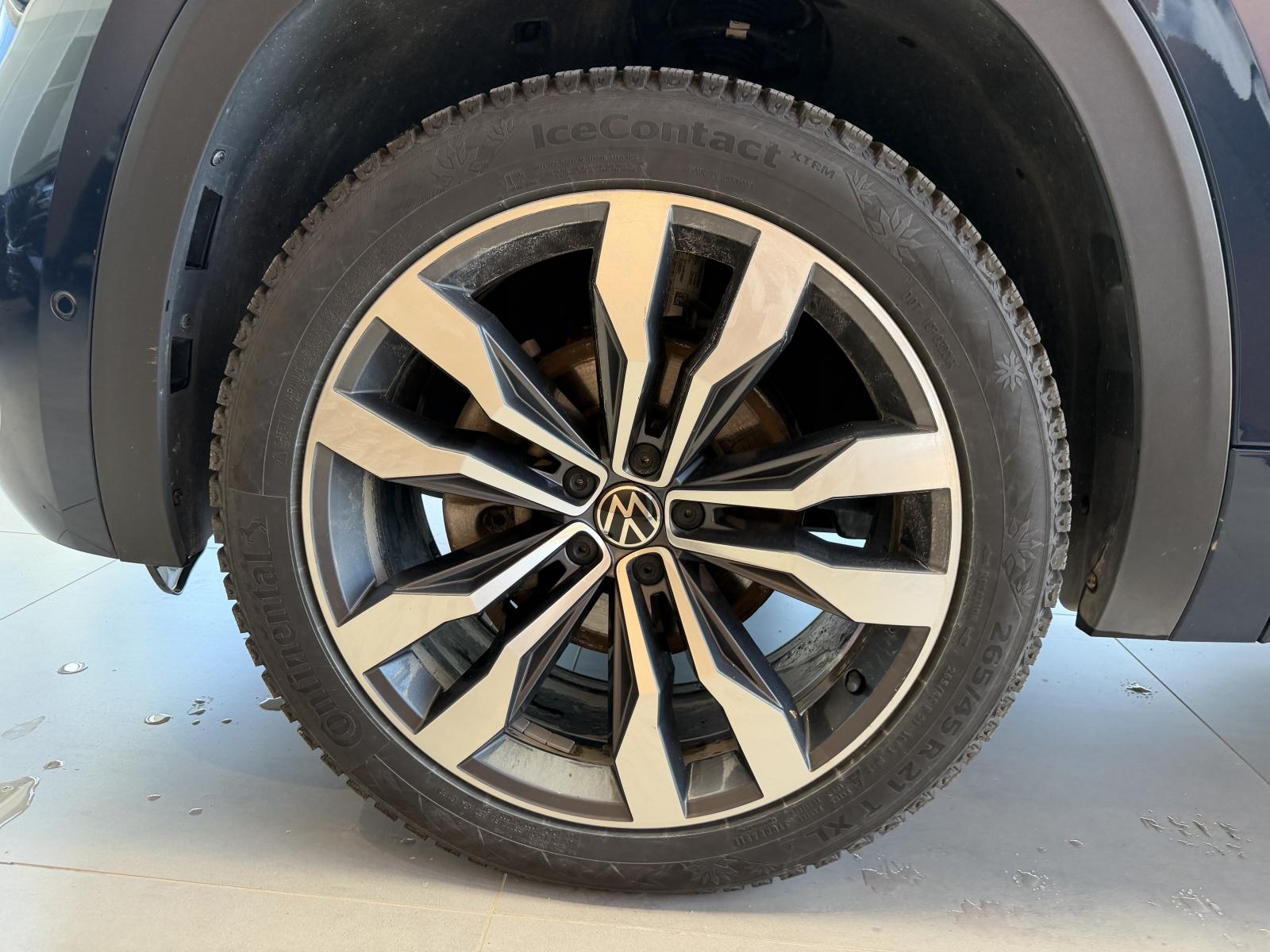 Volkswagen Atlas Cross Sport Execline 2023 — photo 7