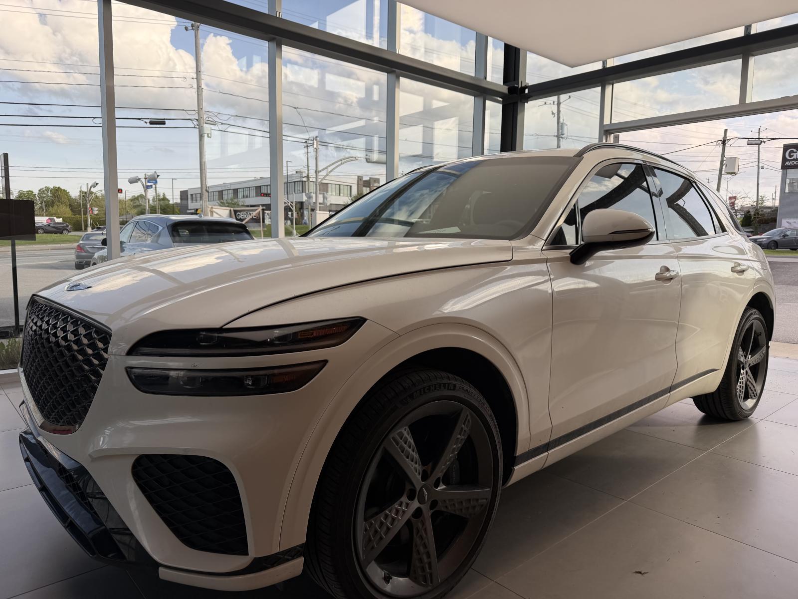 Genesis GV70 3.5T Sport 2022 — photo 3