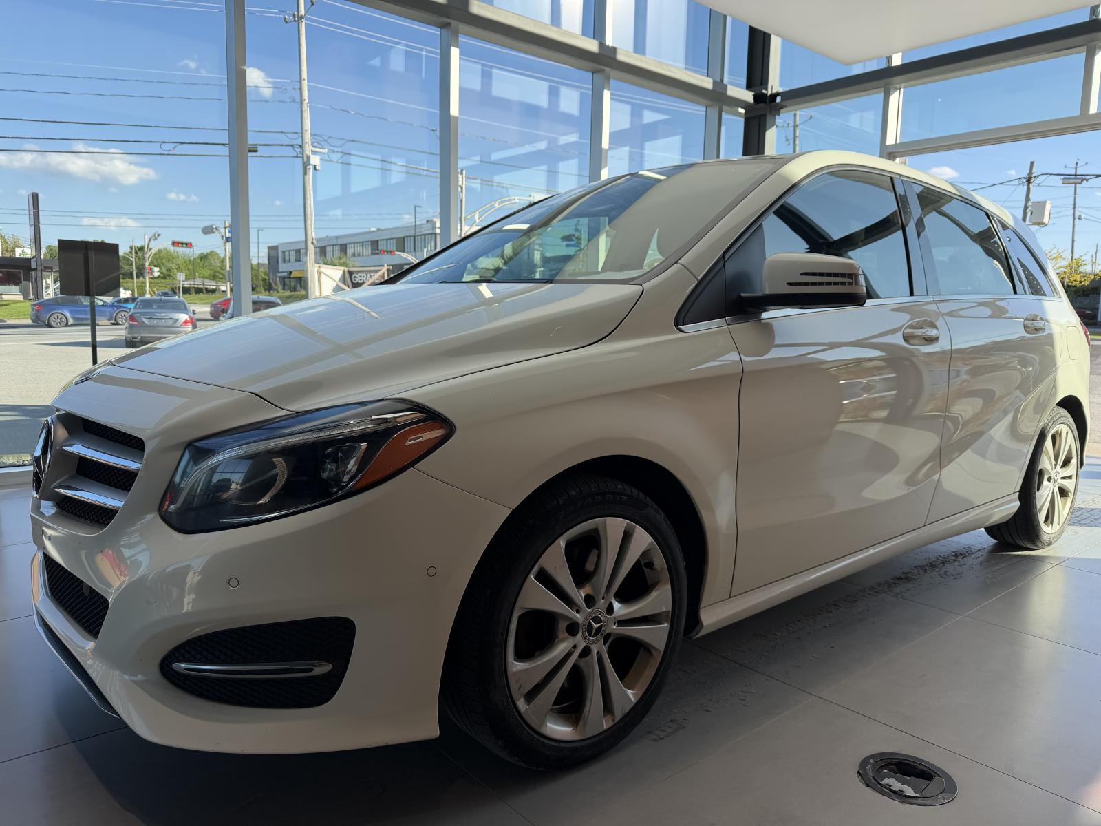 Mercedes-Benz B-Class B250 2018 — photo 3