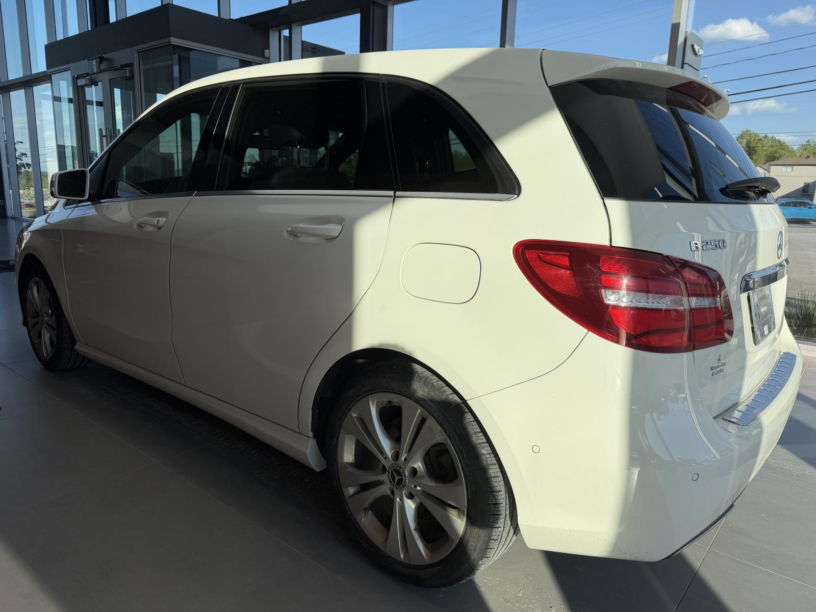Mercedes-Benz B-Class B250 2018 — photo 4