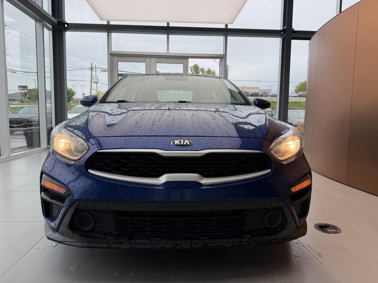 Kia Forte LX 2019 — photo 2