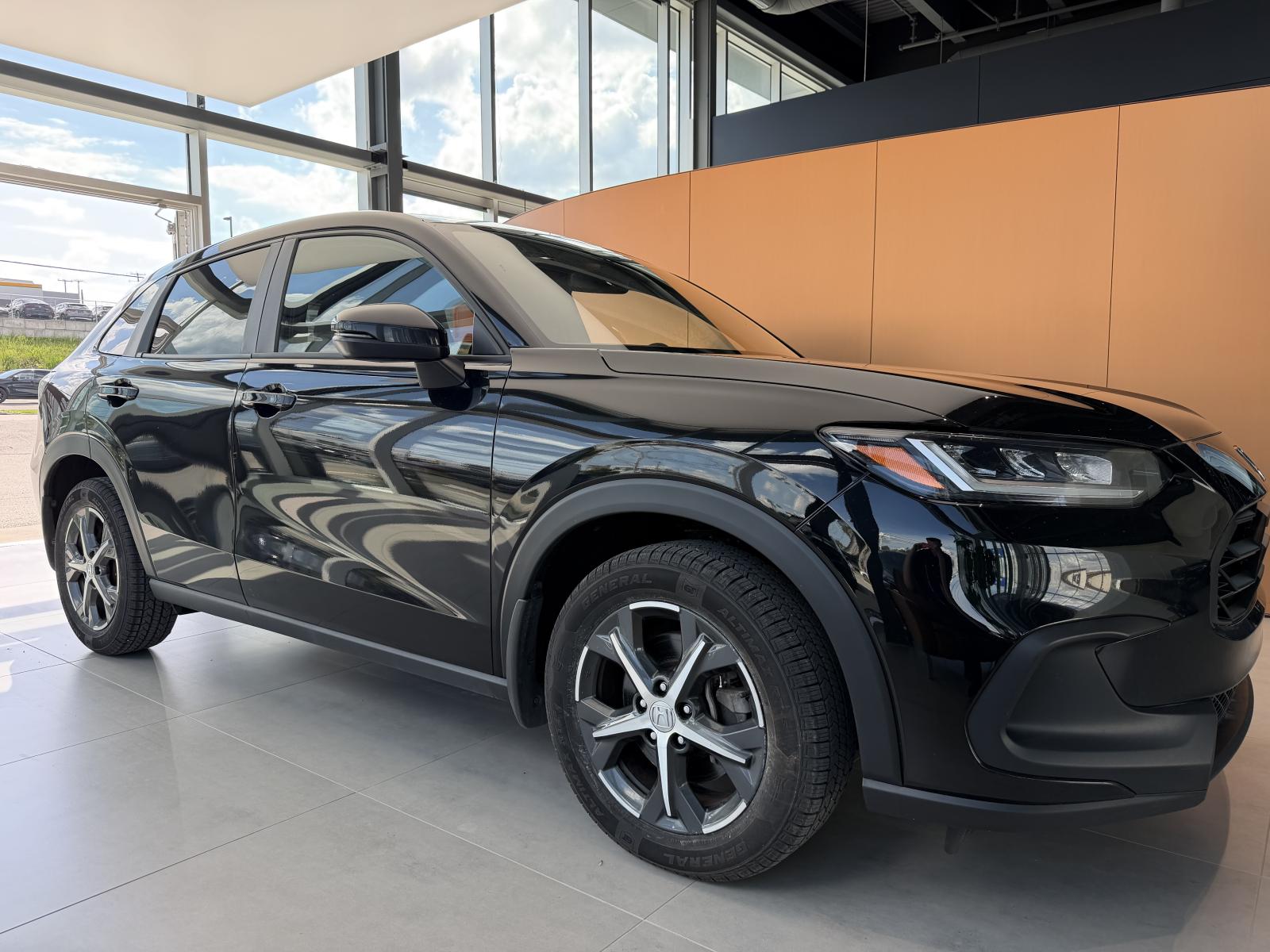 Honda HR-V Sport-B 2024