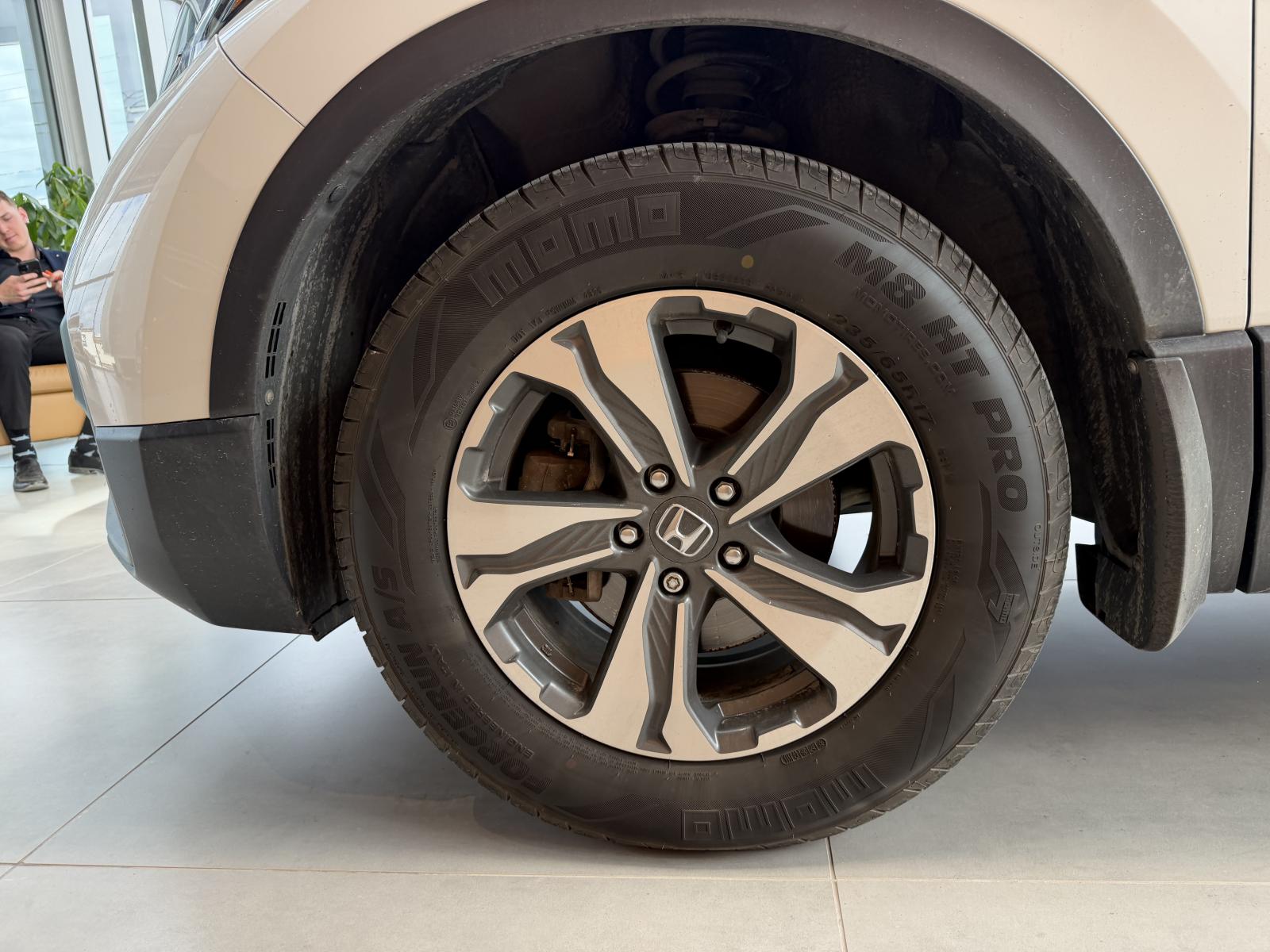 Honda CR-V LX 2021 — photo 7