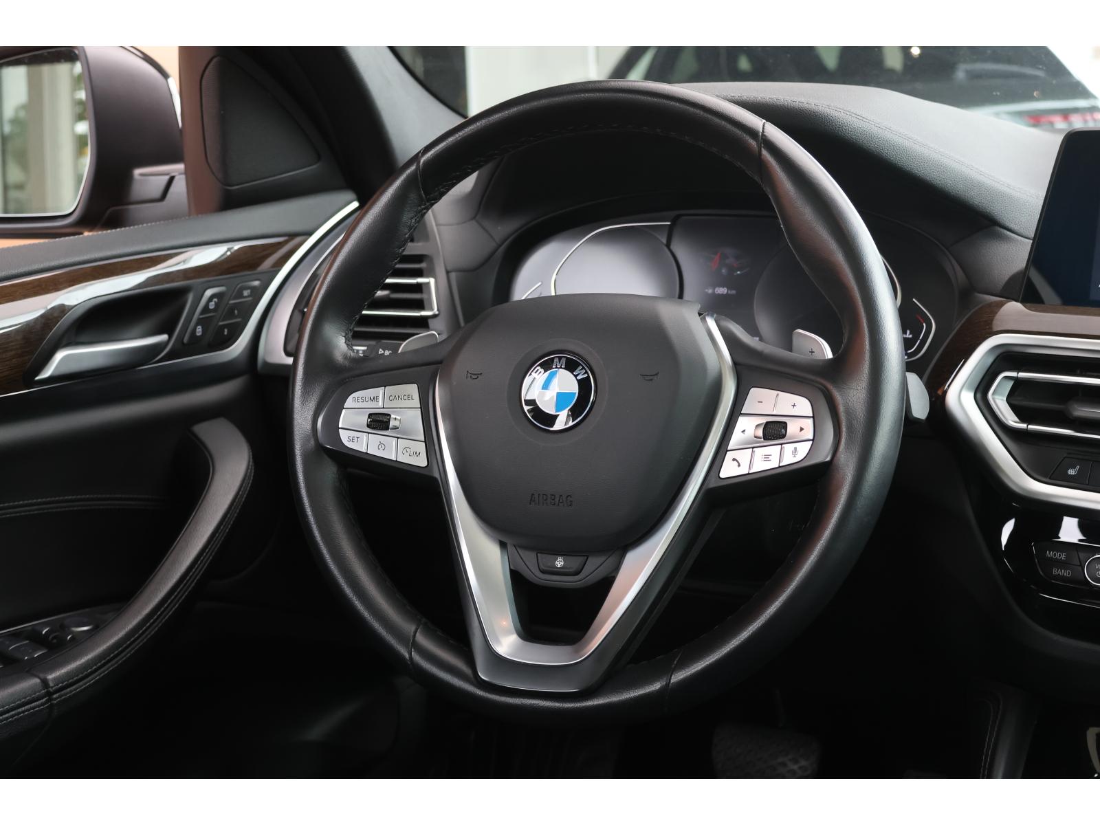 BMW X4 xDrive30i 2022 — photo 2