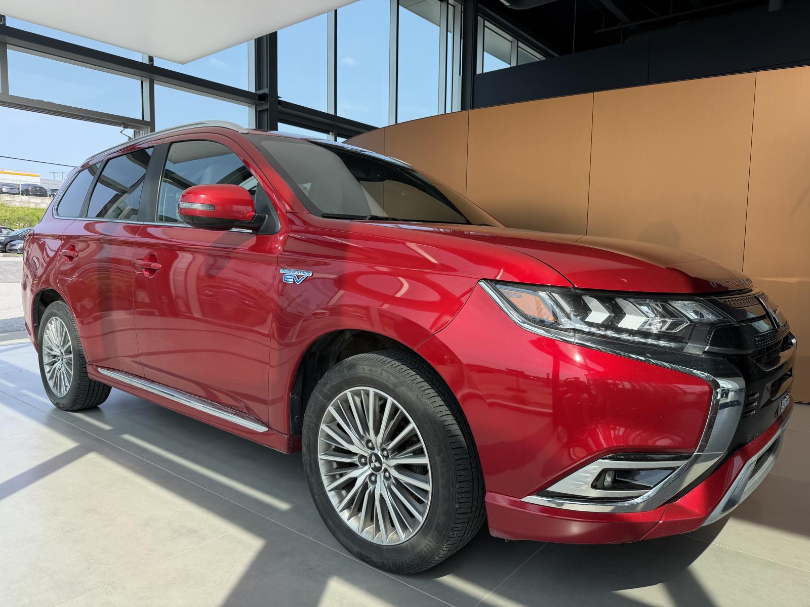 Mitsubishi Outlander PHEV 2020
